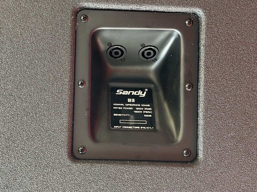 thông số kỹ thuật loa Sandy sub b3