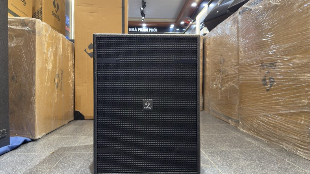 mặt trước Loa Sub Sandy Audio B118S